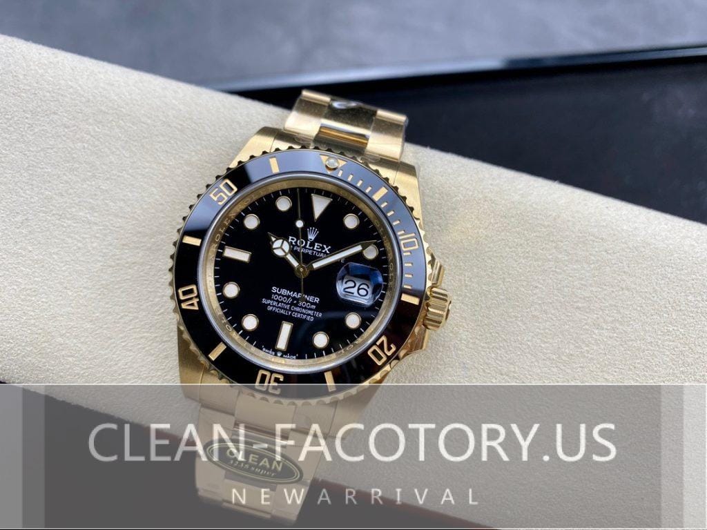 Clean Factory Rolex Submariner 40mm Full Gold Black - Is the 3135 ...