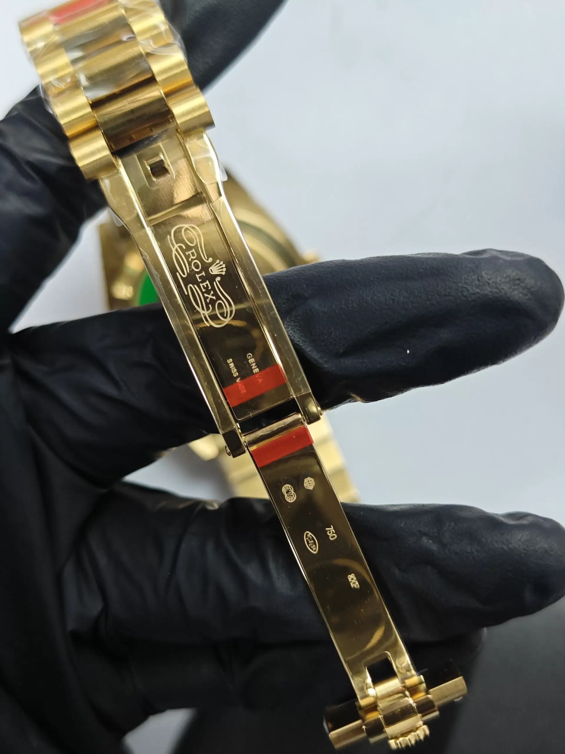 Clean Factory Rolex Day Date 40mm 228238 President Green Ombre Dial Yellow Gold Fluted Bezel 18k Gold Wrapped 904l Steel Best Edition 3255 Movement