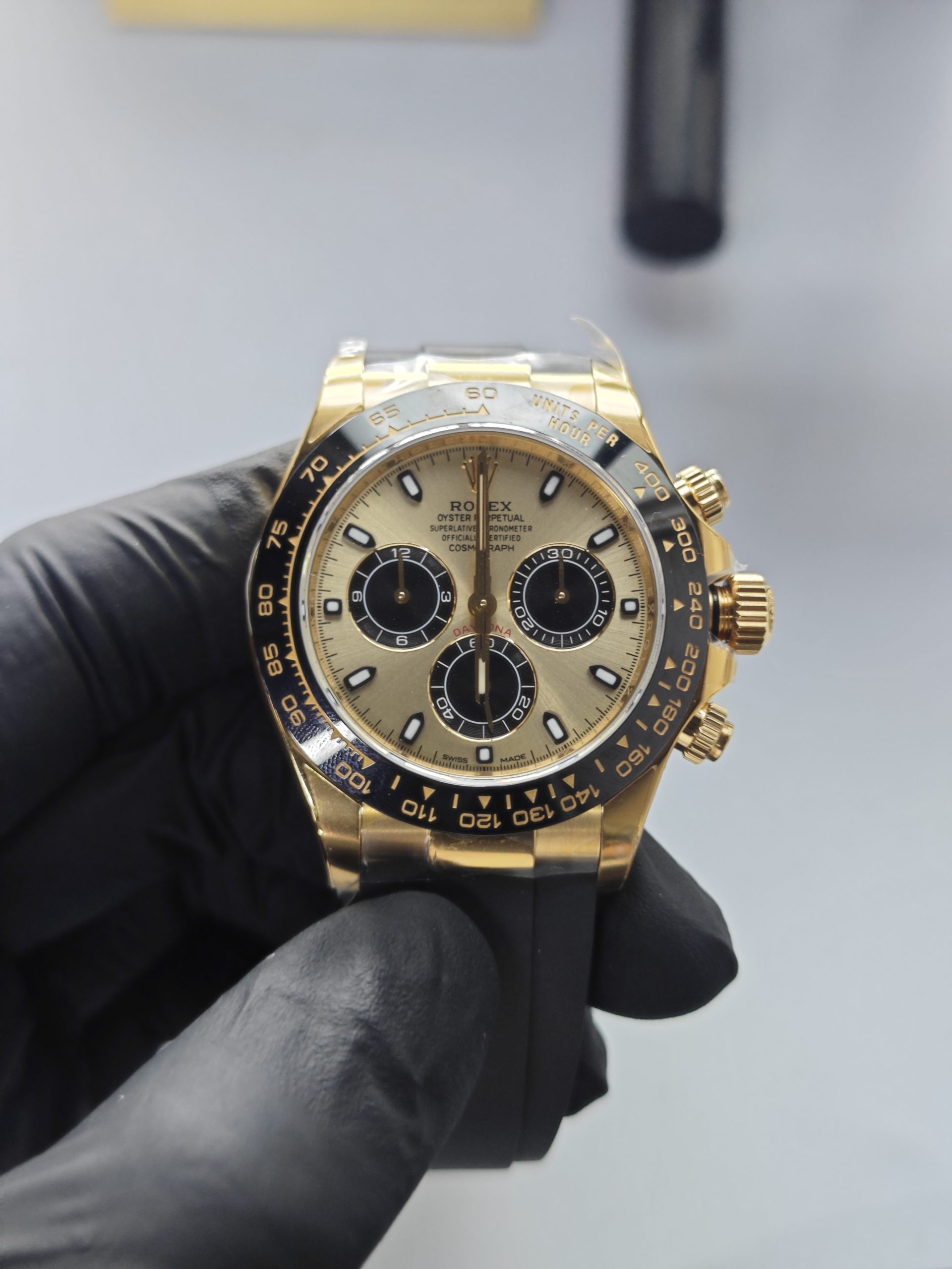 Clean Factory 116518LN Champagne Panda Dial”Pikachu”, Rubber Strap, Cerachrom Bezel, Yellow Gold wrapped