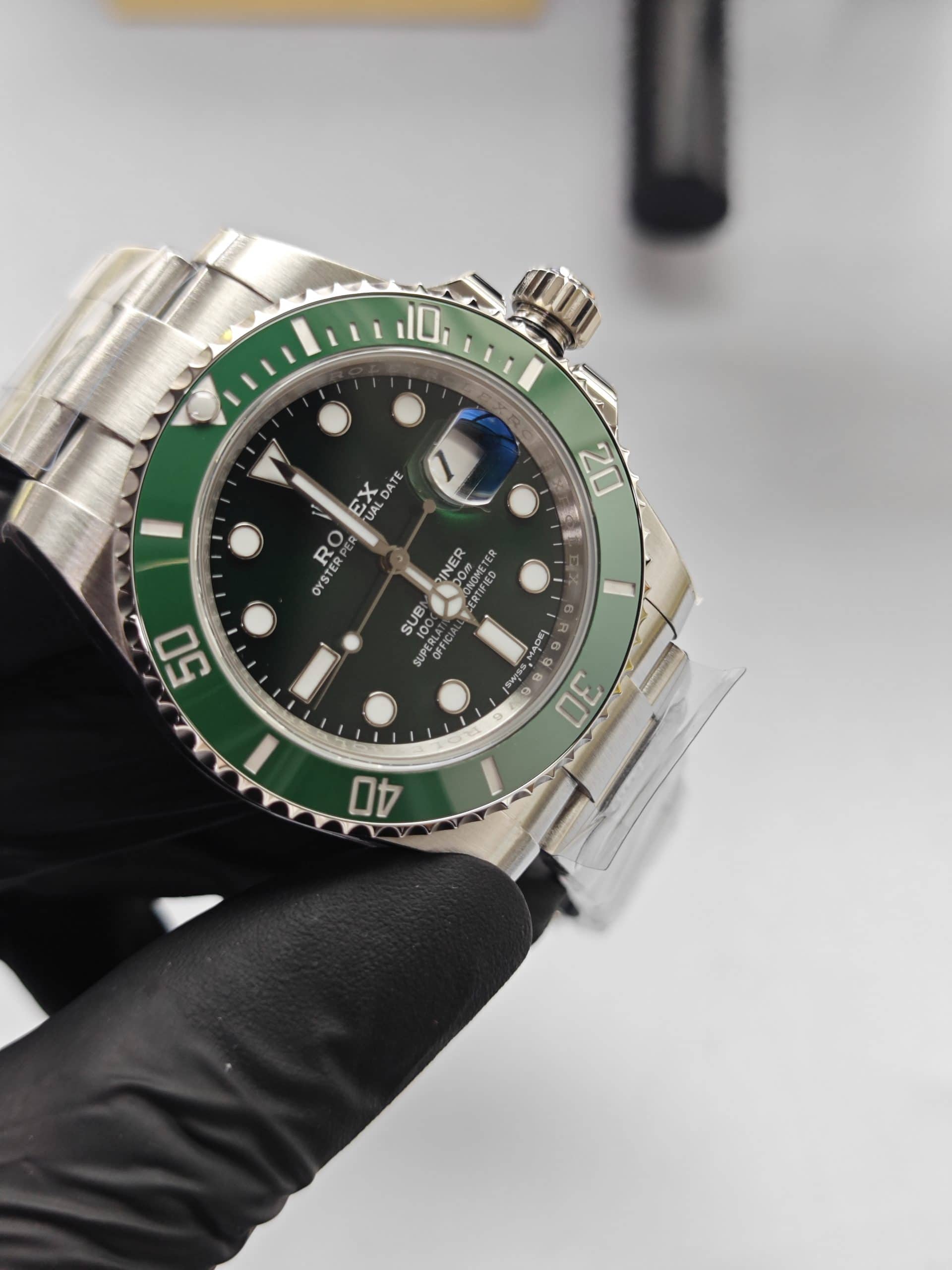 Clean Factory Submariner 116610LV “Hulk” Green Dial 40mm, Ceramic Bezel
