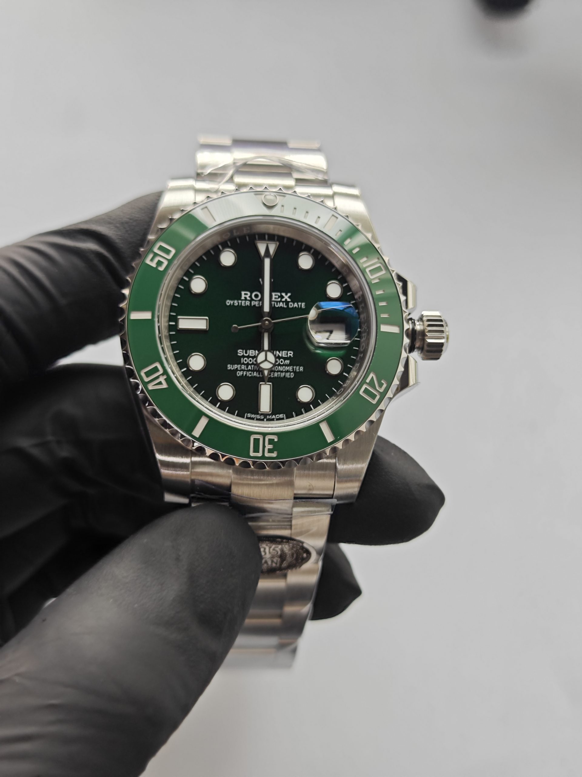 Clean Factory Submariner 116610LV “Hulk” Green Dial 40mm, Ceramic Bezel