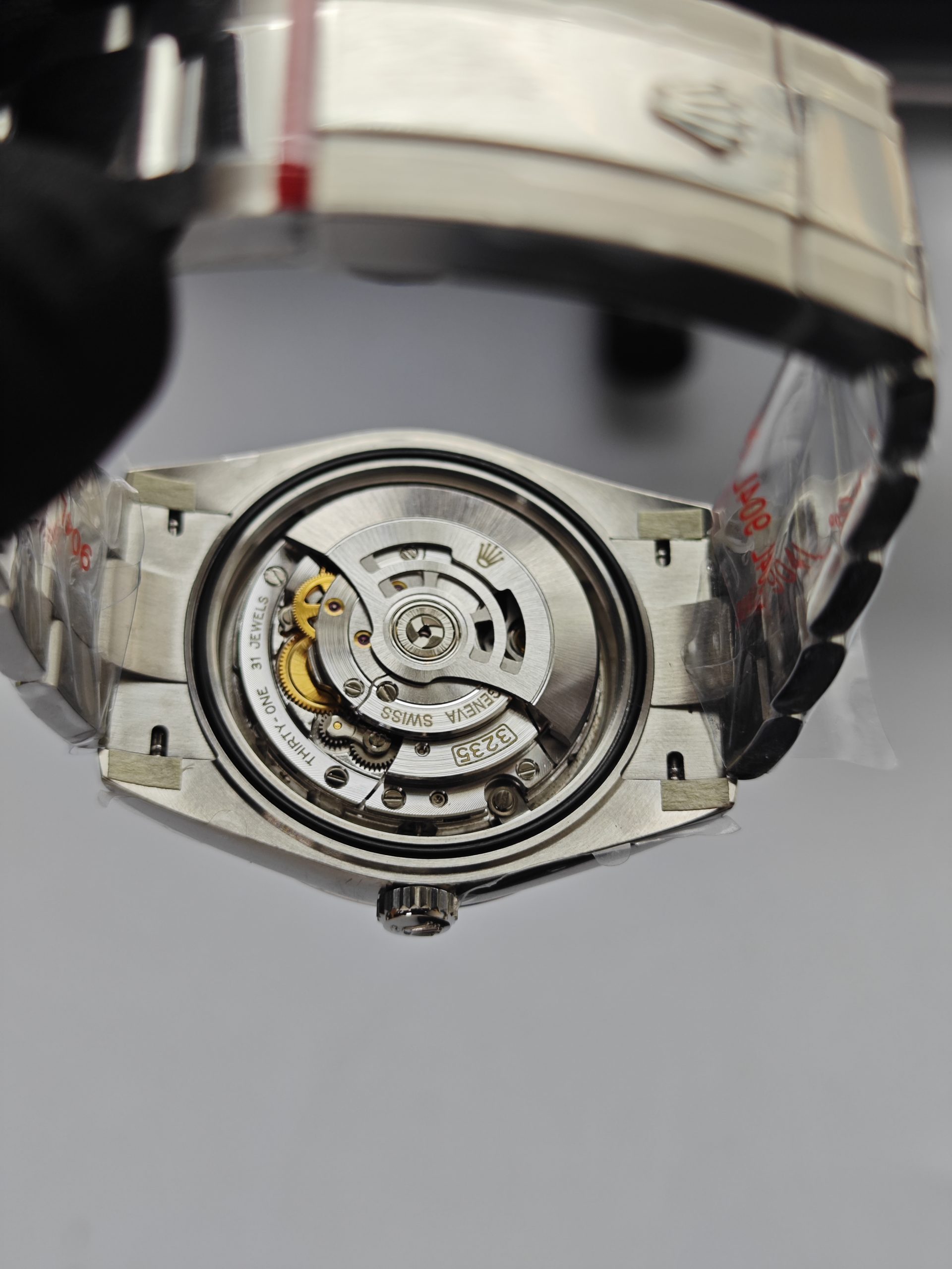 Clean Factory Datejust 41mm 126334 Oyster Silver Dial, White Gold Fluted Bezel