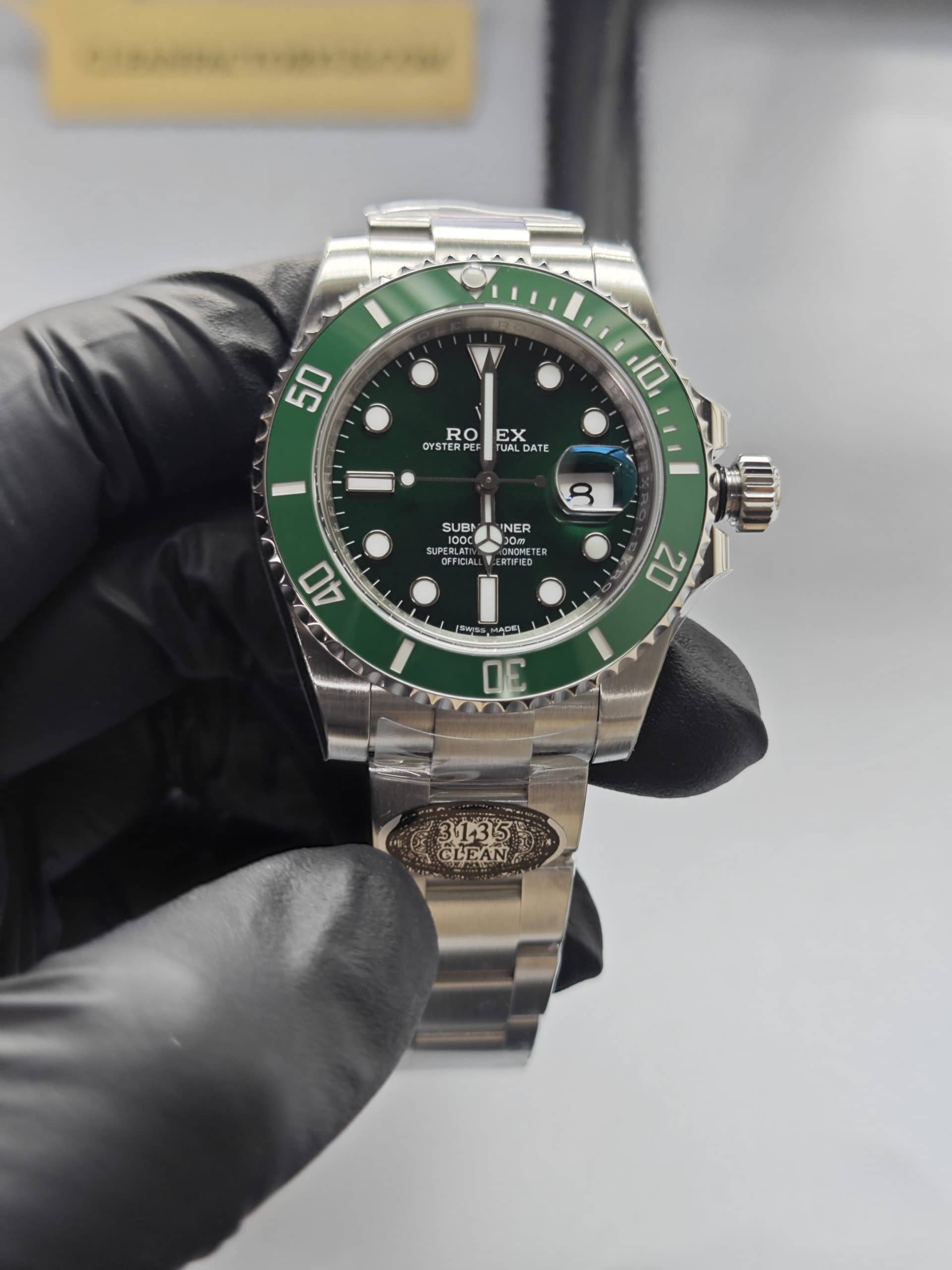 Clean Factory Rolex Submariner 116610lv Hulk Green Dial 40mm Ceramic Bezel