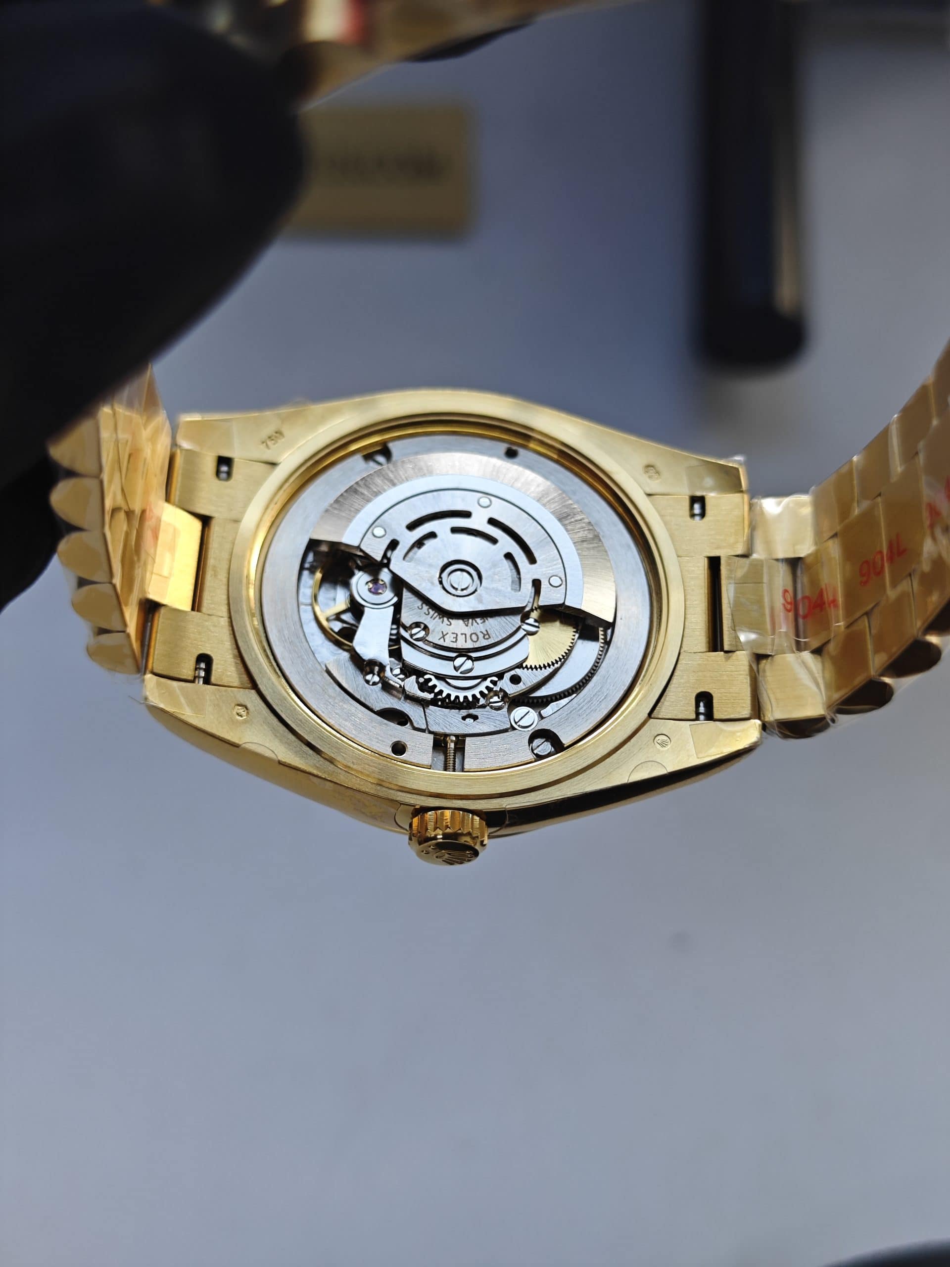 Clean Factory Day-Date 40mm 228238 President , Gold Dial, Gold Fluted Bezel