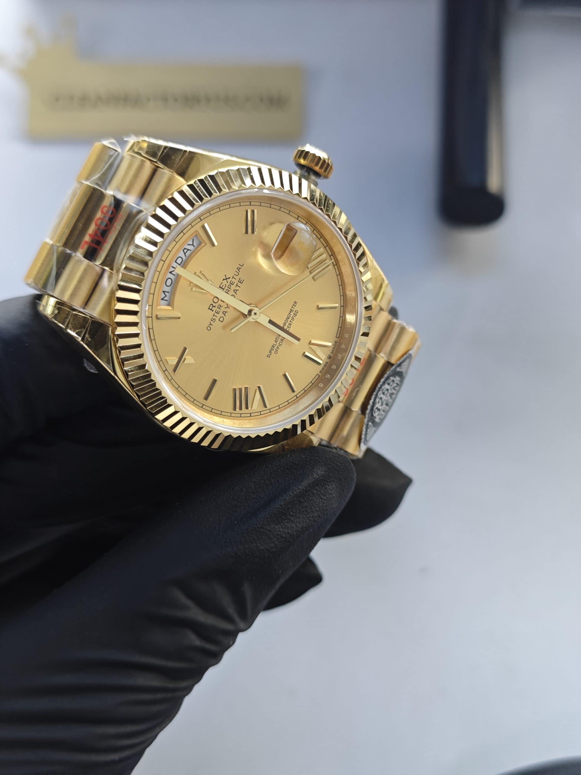 Clean Factory Day-Date 40mm 228238 President , Gold Dial, Gold Fluted Bezel