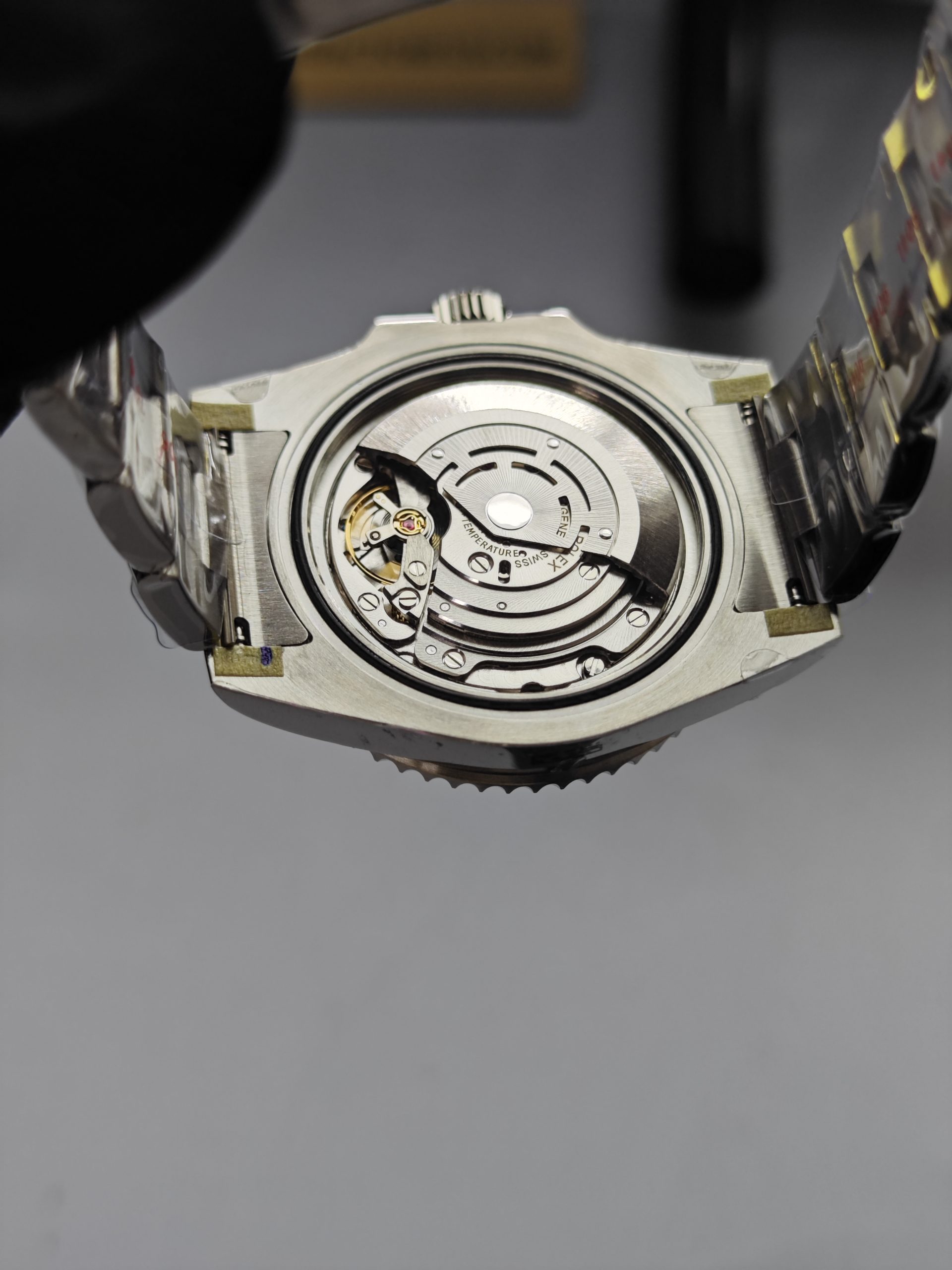 Clean Factory Submariner 116610LV “Hulk” Green Dial 40mm
