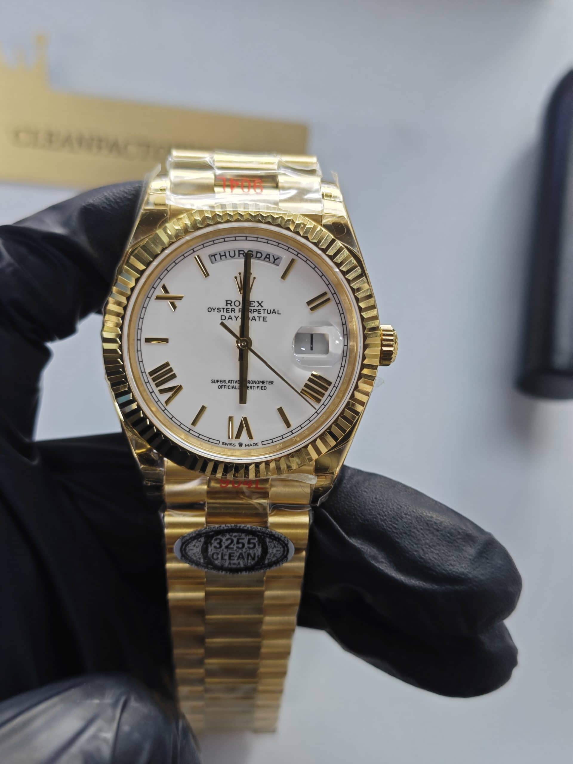Clean Factory Day-Date 40mm 228238 President , White Dial, Gold Fluted Bezel
