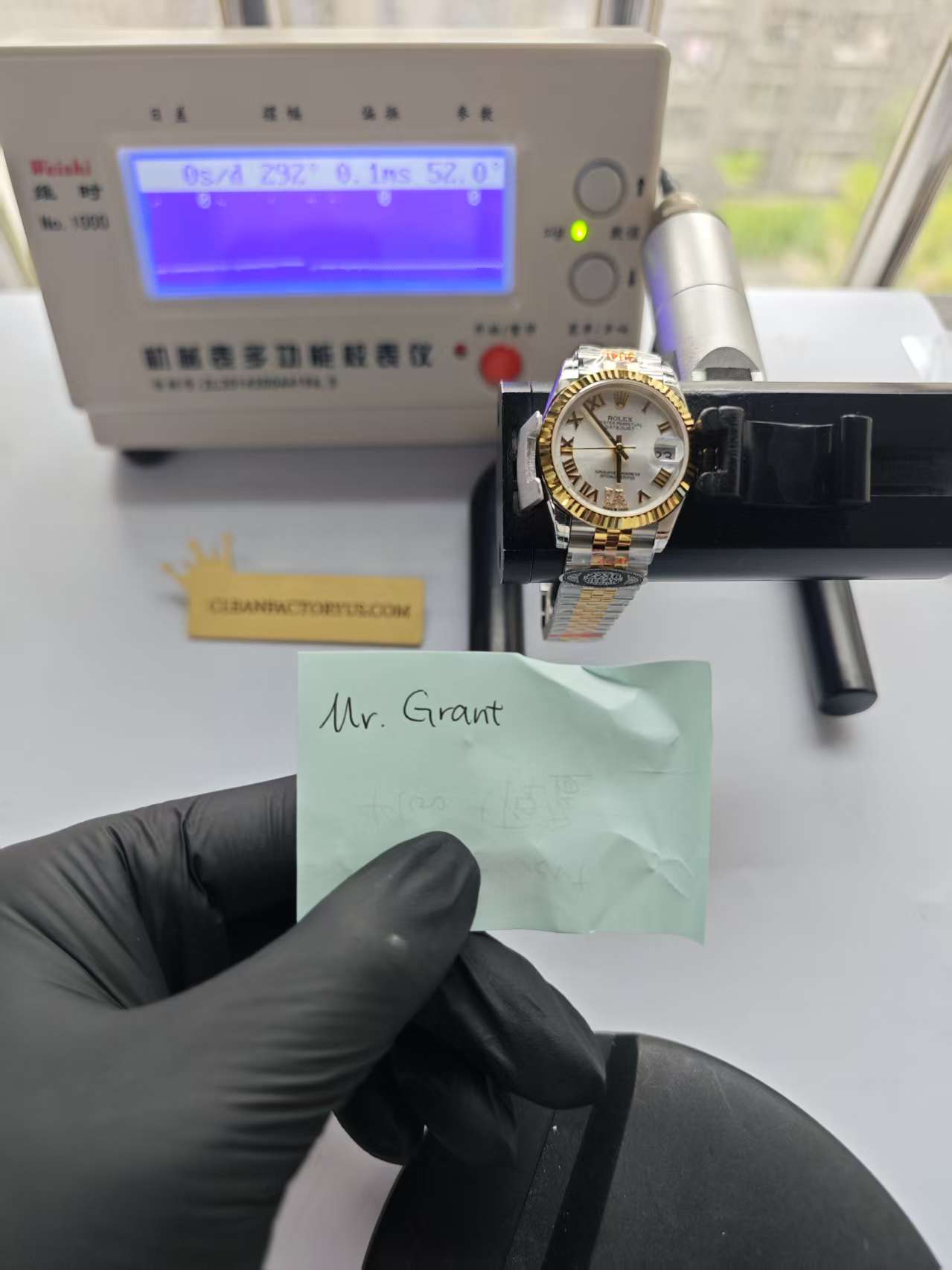 Clean Factory Datejust, Oystersteel and yellow gold, Silver dial with Roman numerals