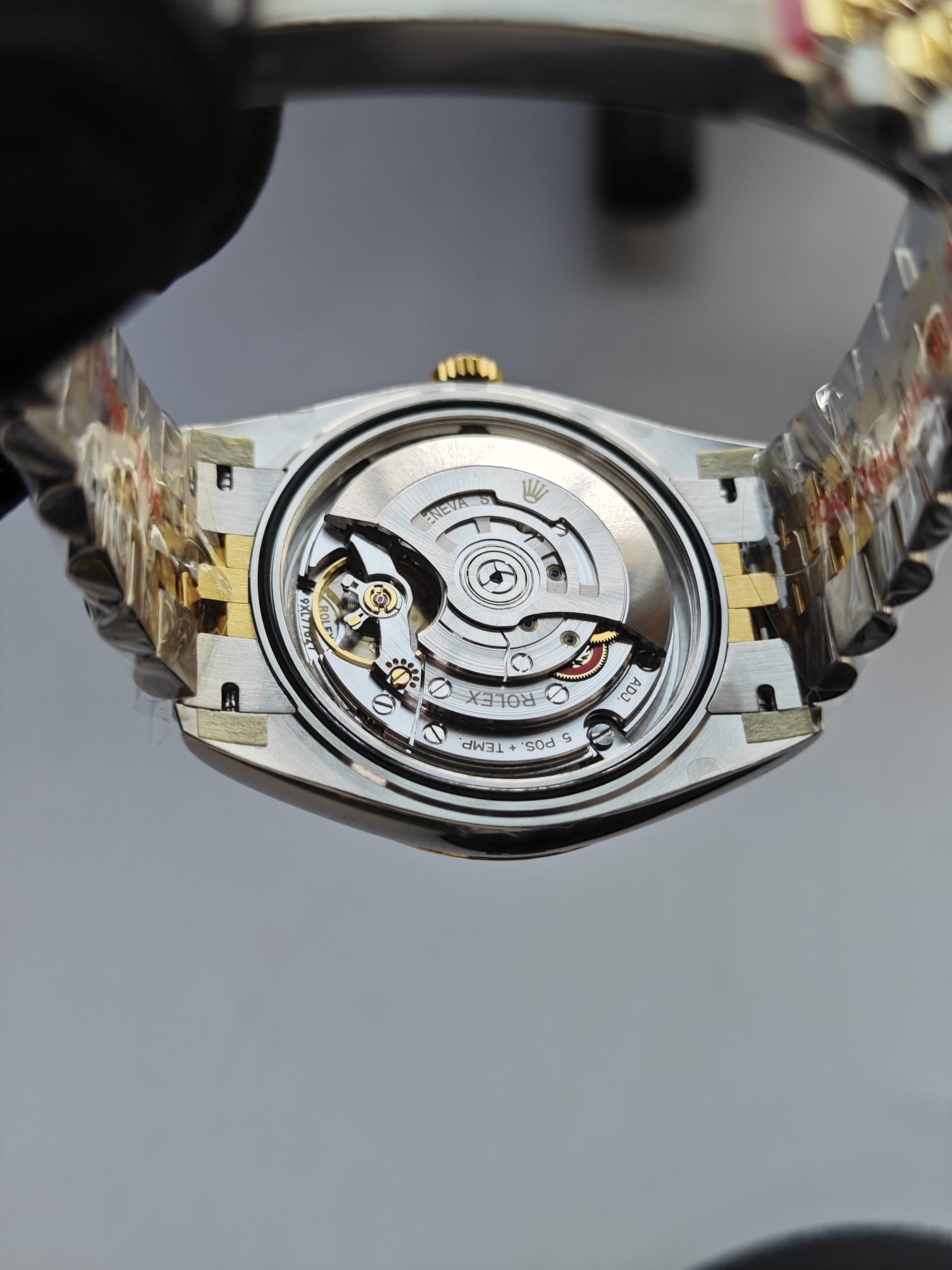 Clean Factory Datejust 41mm 126333Jubilee Two-Tone, Yellow Gold Dial, Gold Fluted Bezel