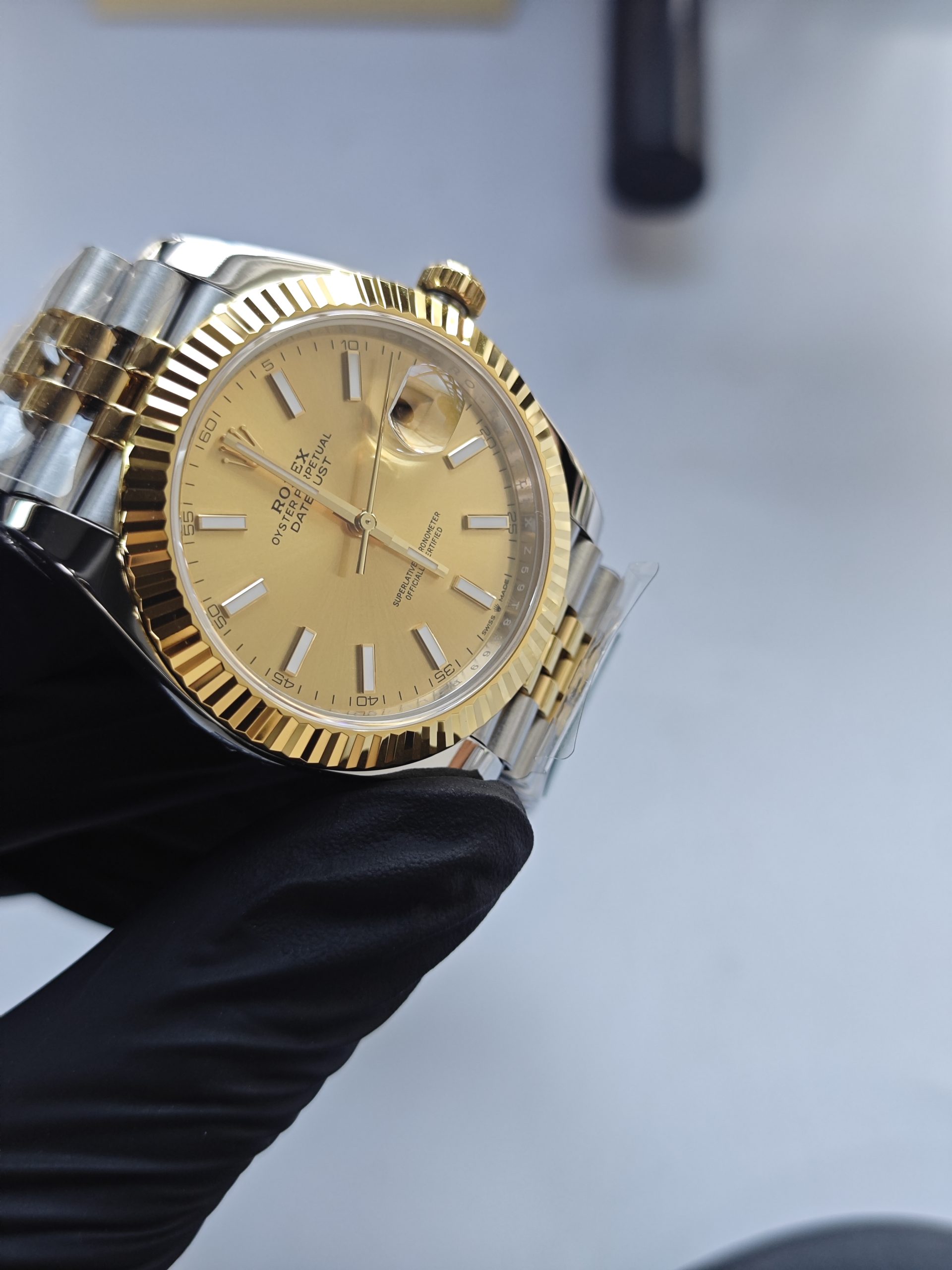 Clean Factory Datejust 41mm 126333Jubilee Two-Tone, Yellow Gold Dial, Gold Fluted Bezel