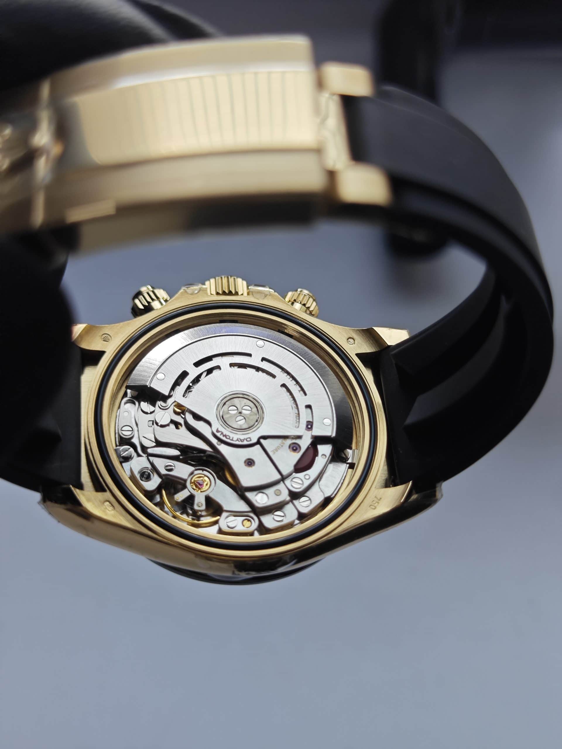 Clean Factory Daytona 116518LN Black Dial, Red Chronograph Hand, Rubber Strap, Cerachrom Bezel, Yellow Gold wrapped