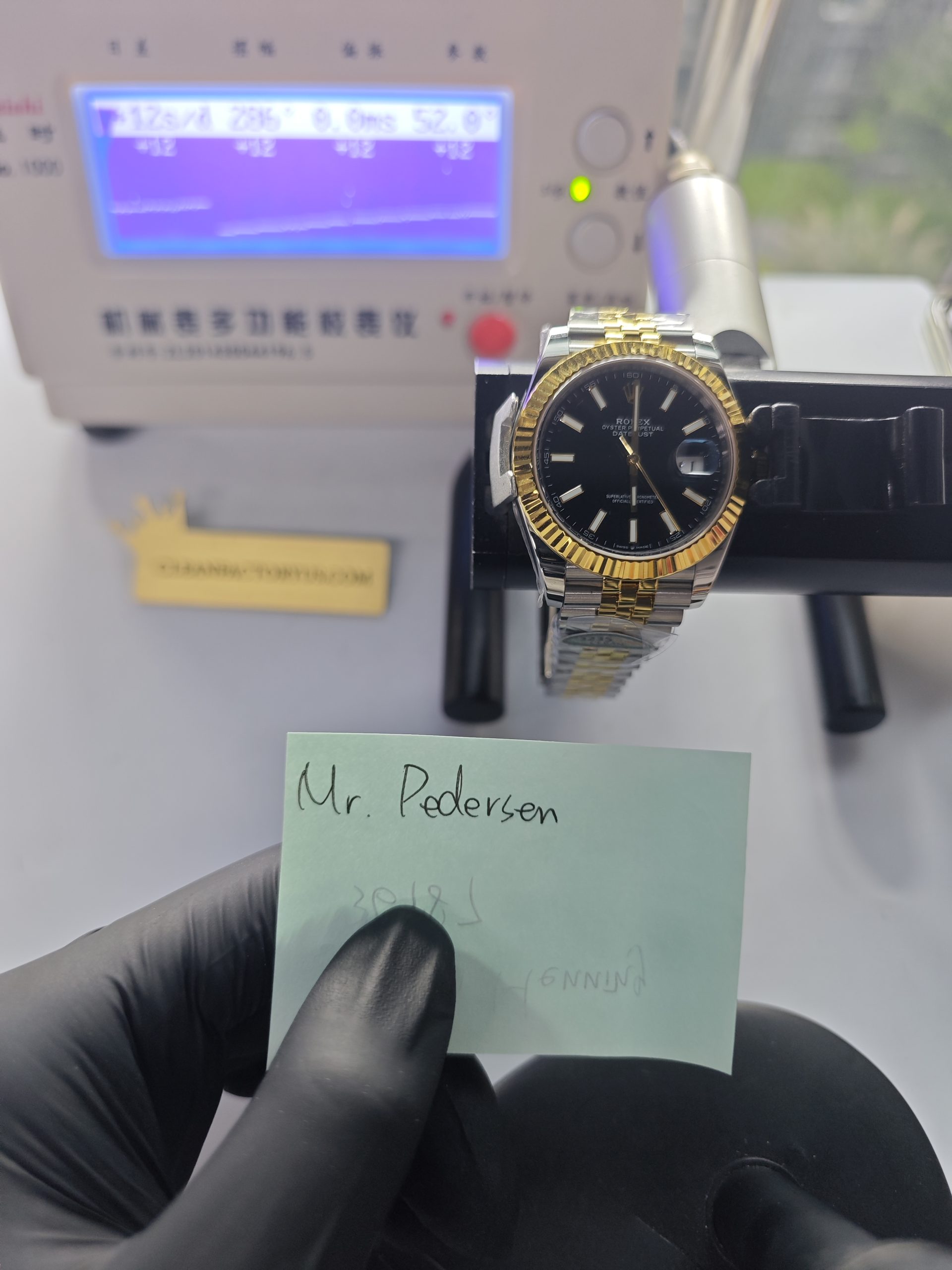 Clean Factory Datejust 41mm 126333Jubilee Two-Tone, Black Dial, Gold Fluted Bezel