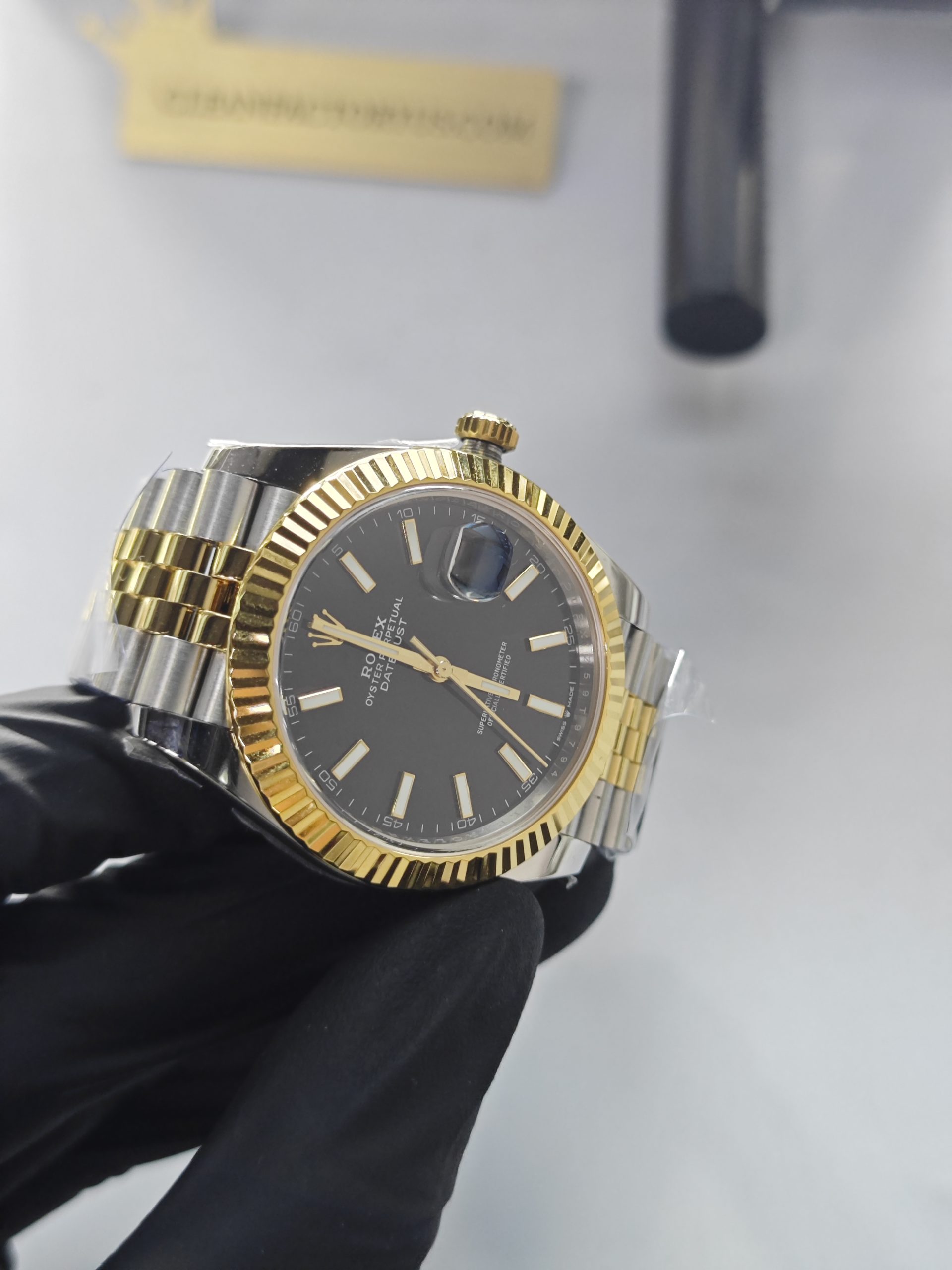 Clean Factory Datejust 41mm 126333Jubilee Two-Tone, Black Dial, Gold Fluted Bezel