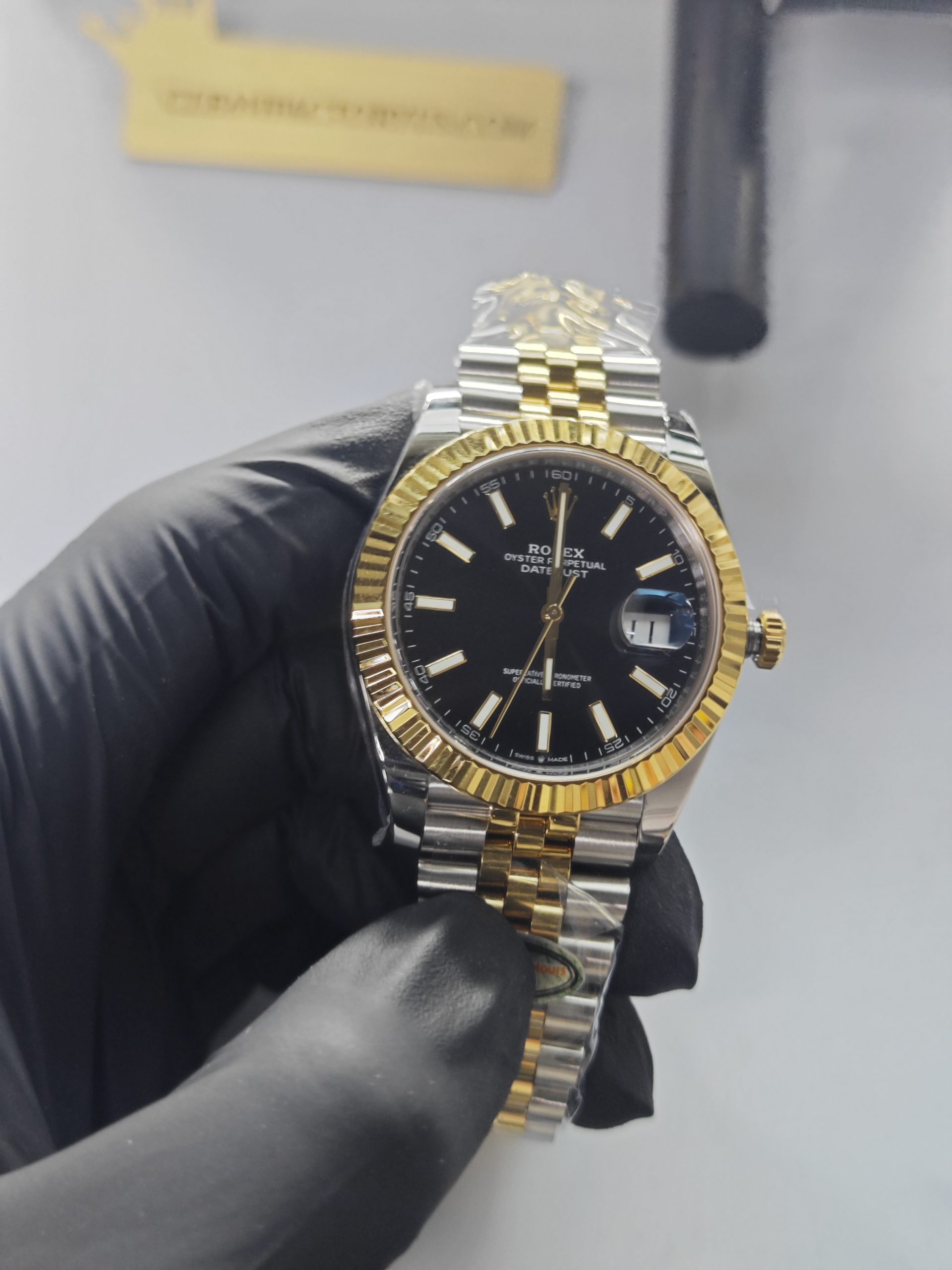 Clean Factory Datejust 41mm 126333Jubilee Two-Tone, Black Dial, Gold Fluted Bezel