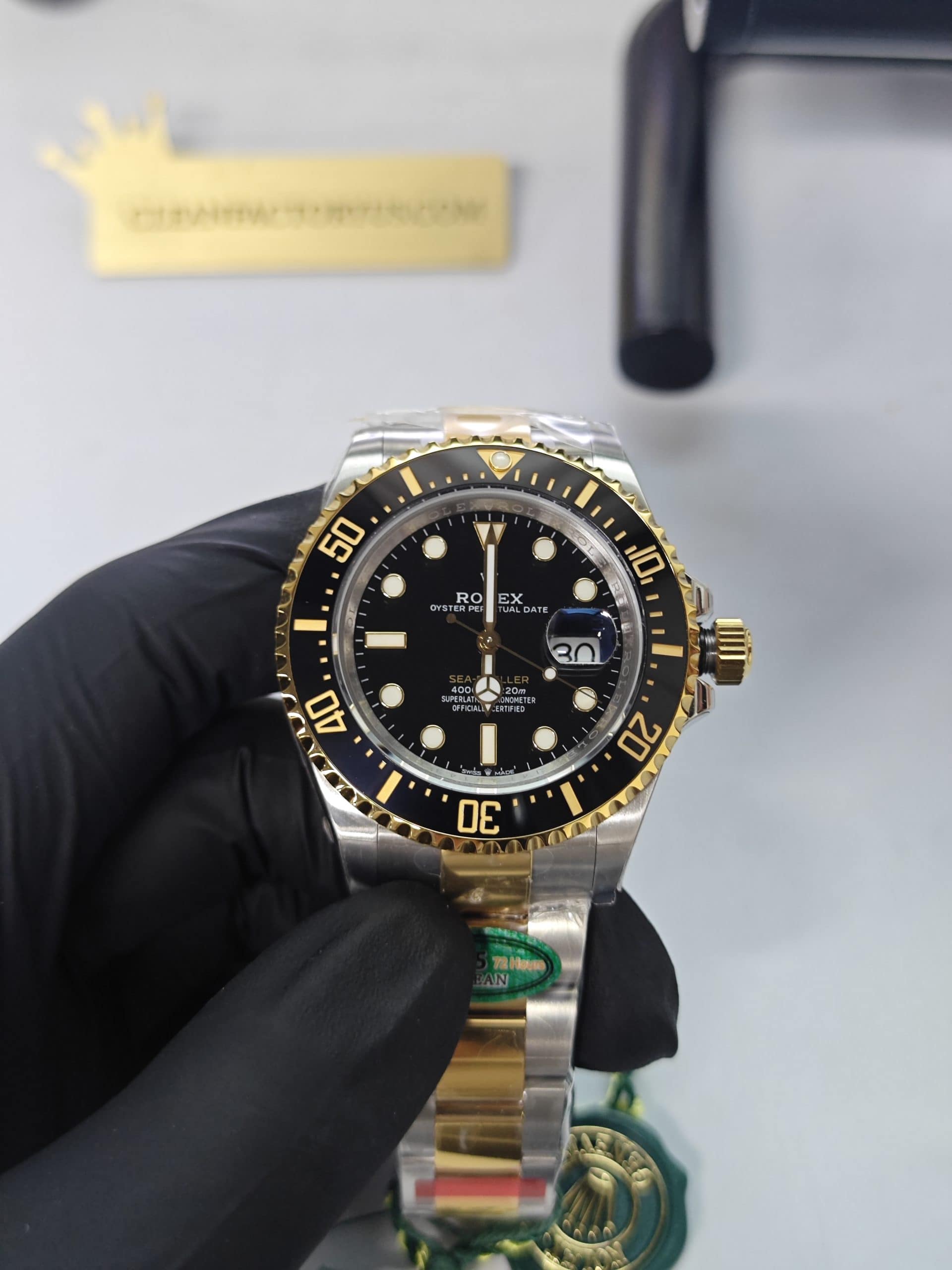 Clean Factory ea-Dweller 126603 43mm Two Tone Gold, BlackDial