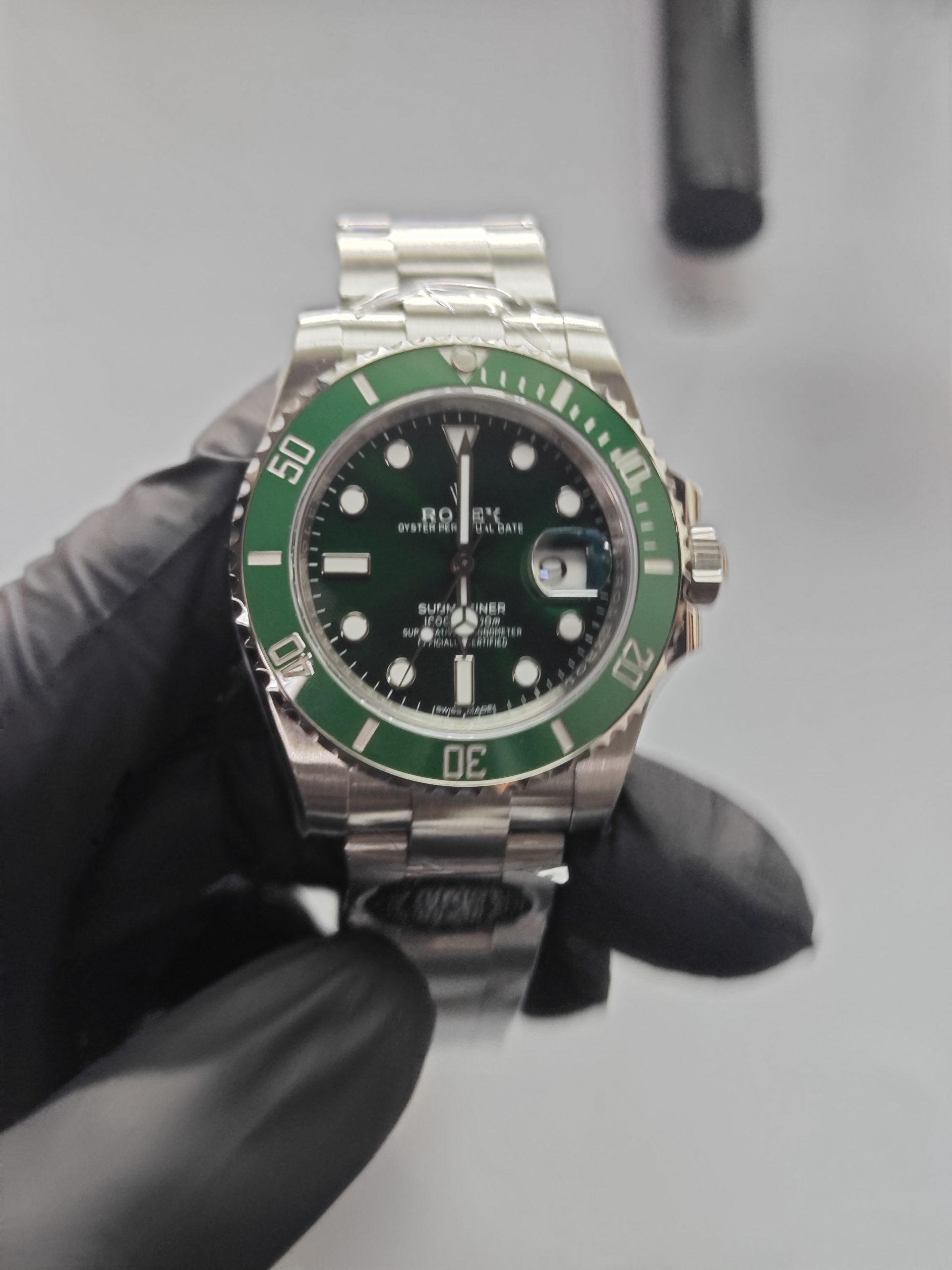 Clean Factory Rolex Submariner 116610LV “Hulk” Green Dial 40mm, Ceramic Bezel, 904L Steel, Best Edition 3135 Movement
