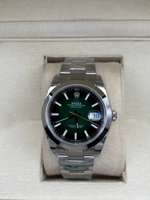Clean Factory Rolex Datejust 41mm 126300 Oyster, Gradient Green Dial, Smooth Bezel, Solid 904L Steel, Best Edition 3235 Movement